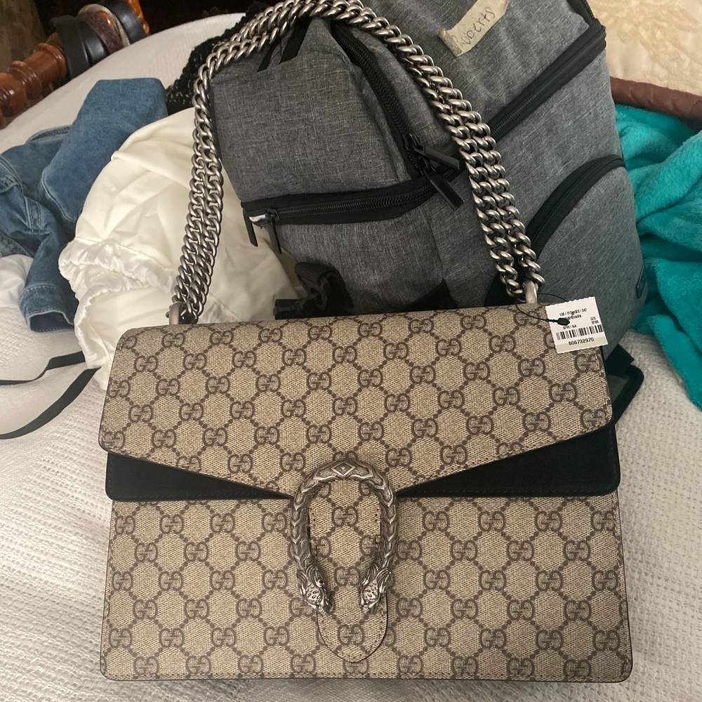 Gucci Dionysus Medium GG shoulder bag